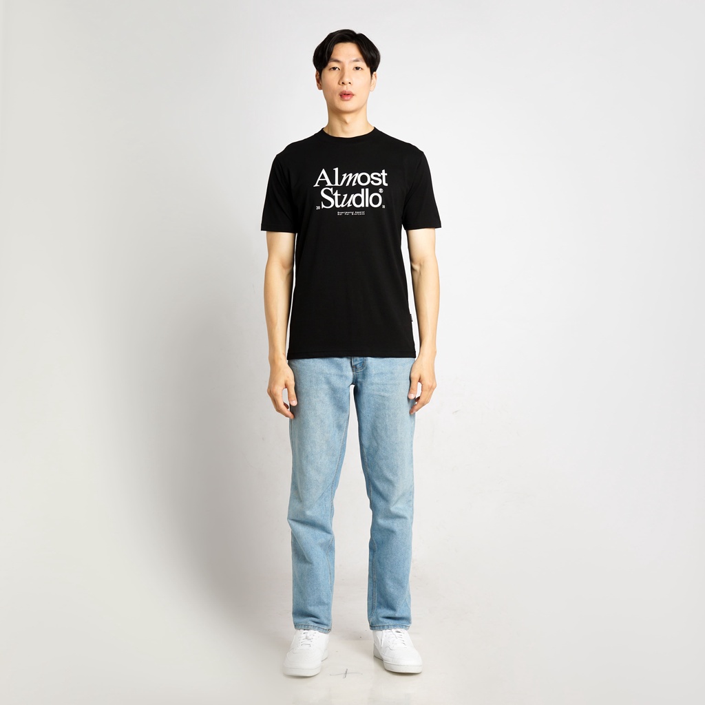 Almost Studio - T-Shirt - Reg - Black