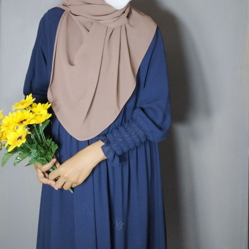 ZARA HIJAB CURVE MALAY CURVE BAWAL CURVE MALAYSIA PLAIN SQUARE CURVE HIJAB SEGIEMPAT CURVE SEGIEMPAT