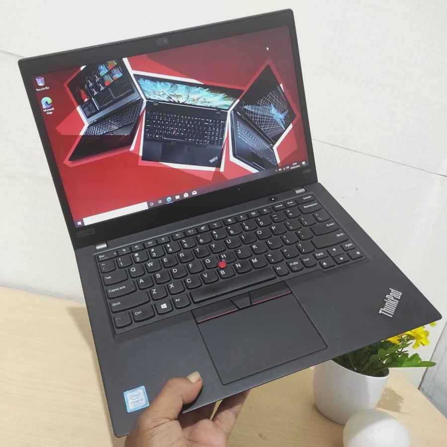 Laptop Lenovo Thinkpad X390 Core i5 Gen 8 NVMe 256GB Slim Bertenaga 13.3&quot; FHD Win 11 Pro Siap Pakai