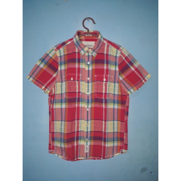 KEMEJA ABERCROMBIE & FITCH MUSCLE FIT SIZE M