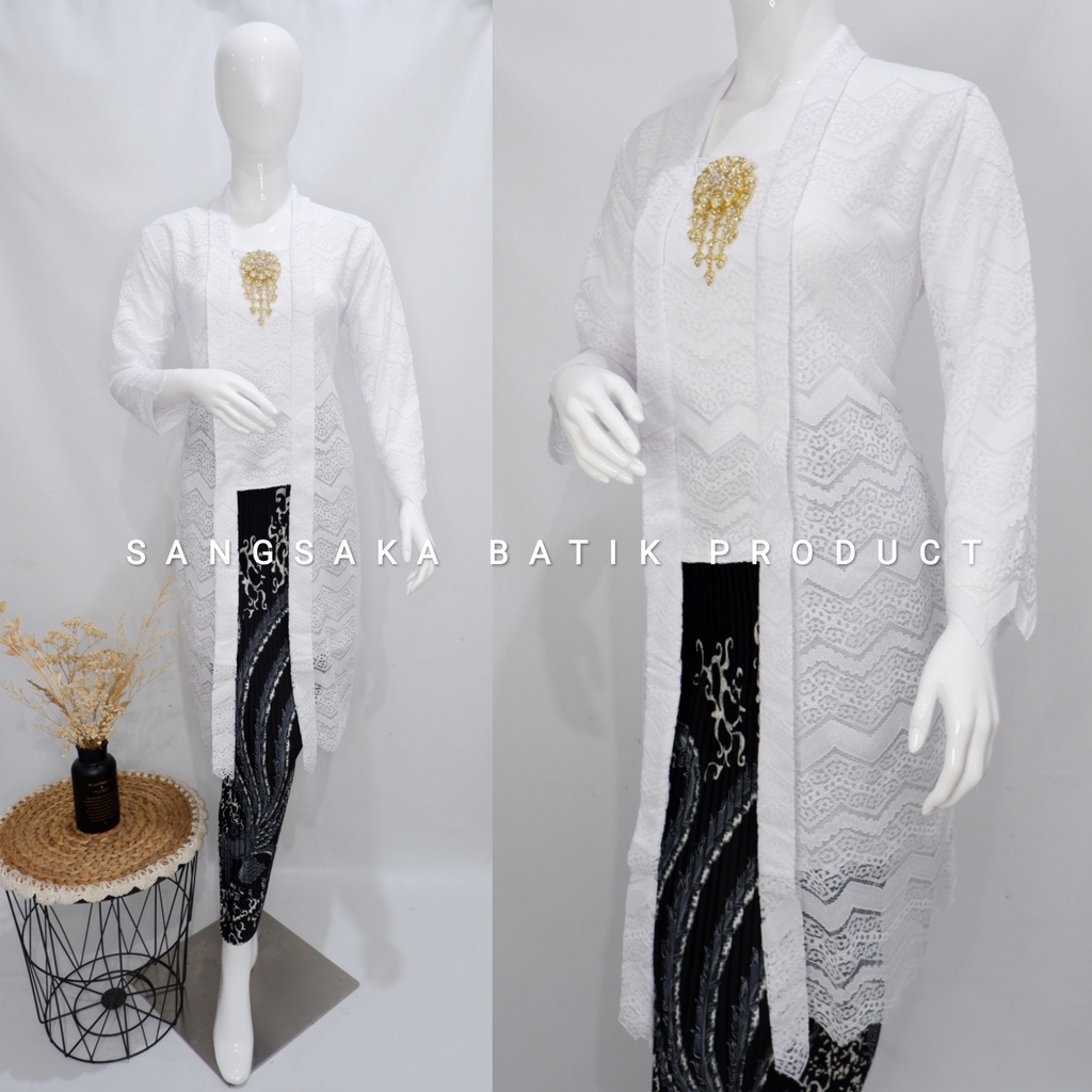 Kebaya Kutu Baru / Kebaya Tunik / Tunik Brokat / Kebaya Modern / Kebaya tile / Kebaya Favorite / Batik Couple