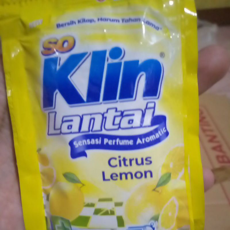 SOKLIN SO KLIN Lantai 25 ml 1 Renceng Isi 12 Sachet Sabun Pembersih Lantai Pel Perlengkapan Rumah All Varian Rose Bouquet Pink Marint Mint Ice Pine Blue Fruity Apple Hijau Floral Lavender Ungu Citrus Lemon Sereh Grosir Murah Wings