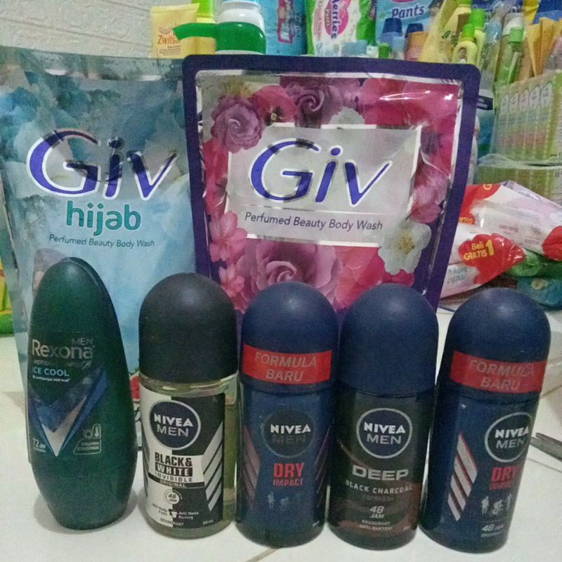 Deodorant men Nivea men 50ml dan Rexona men over cool 45ml