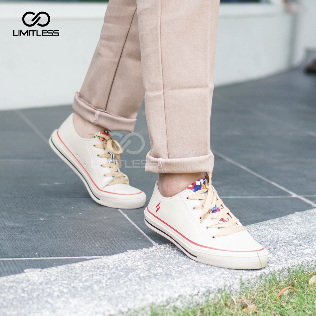 Sepatu Wanita Terbaru Bertali Sneakers Cewek Kekinian Sepatu Wanita Sneaker Premium Santai