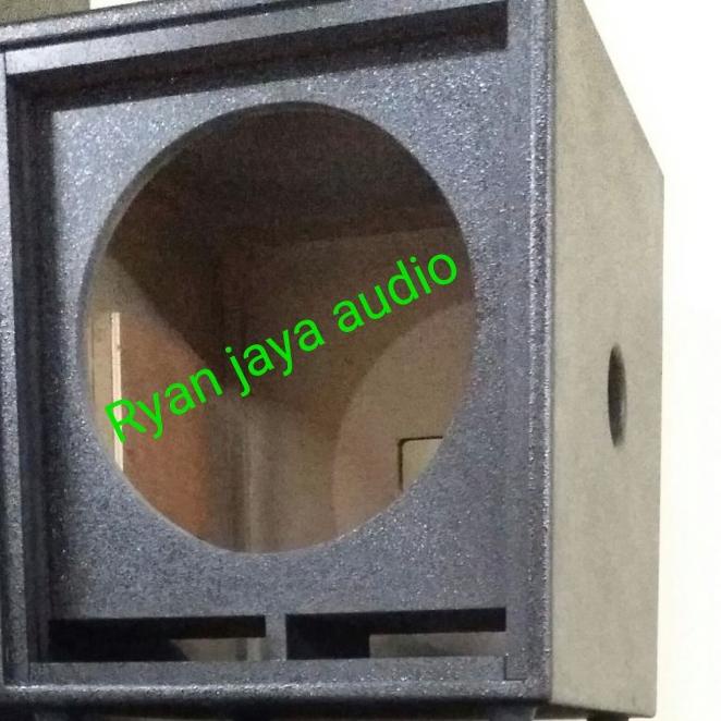 Box Speaker Subwoofer 18 Inch Kualitas Baik