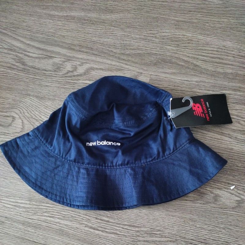 Topi New Balance Bucket Hat