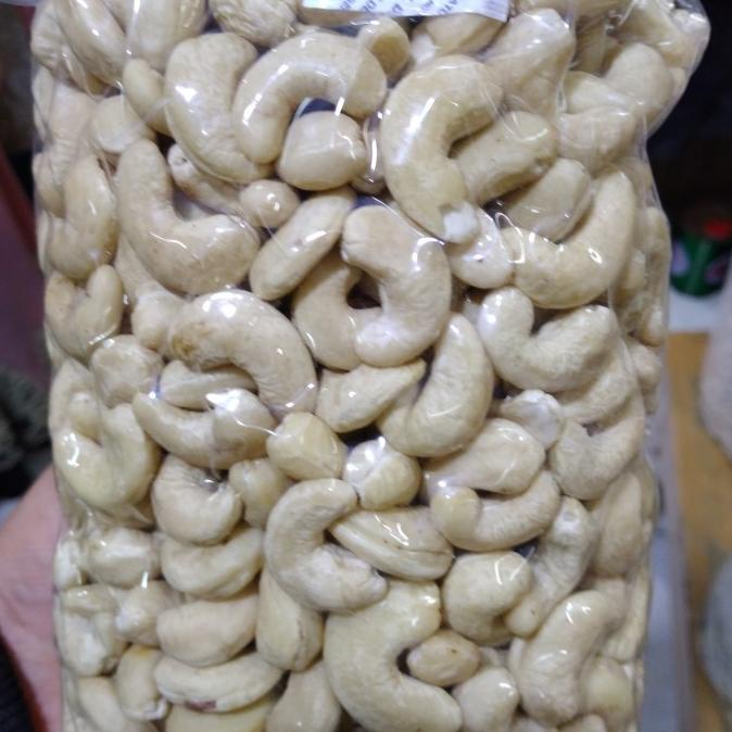 

KACANG MEDE SALE KACANG MEDE MENTAH JUMBO 1000GRAM EL09I09A82L