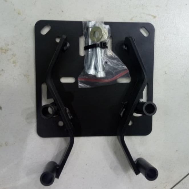 Box Givi Motor Top Box + Bracket Motor Honda Pcx-150 Lokal Givi