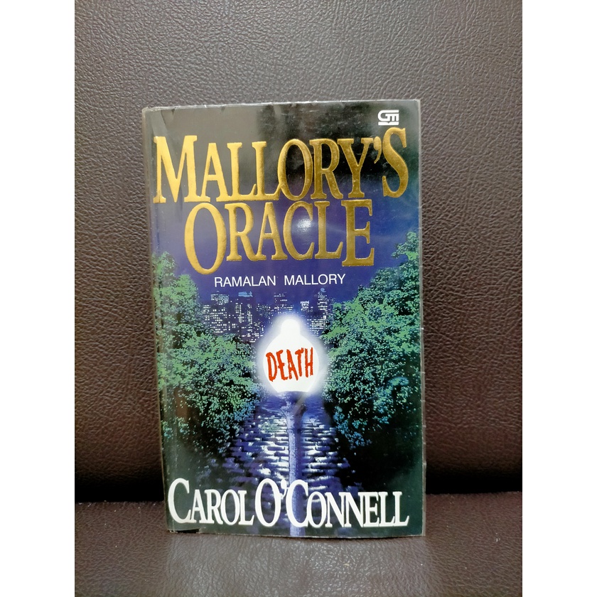 Novel Mallory's Oracle - Ramalan Mallory by Carol O'Connel