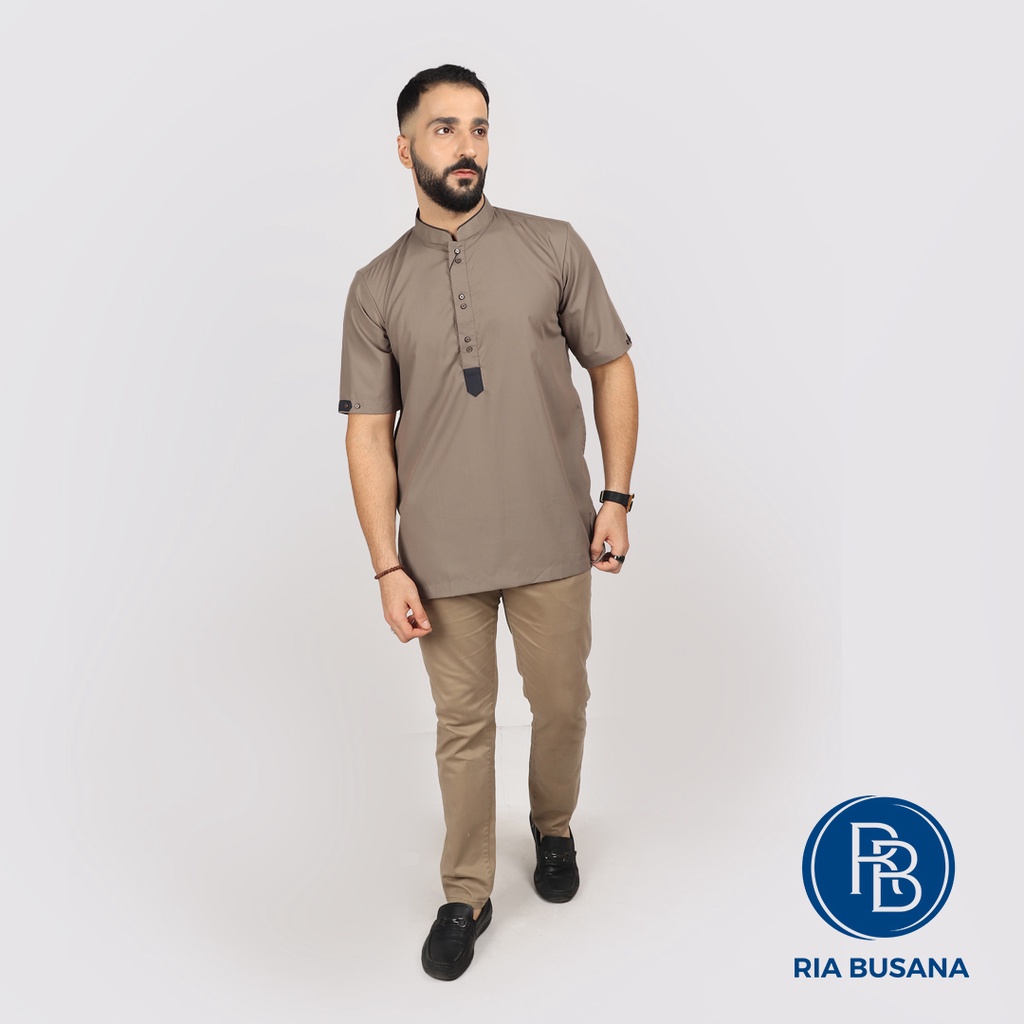 Ria Busana - Bastoh- Koko Dewasa  Pria Lengan Pendek Art. Apupis