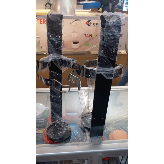 Terlaris Apar Bracket Apar 3 Kg / Gantungan Apar 3 Kg / Hanger Apar / Pemadam