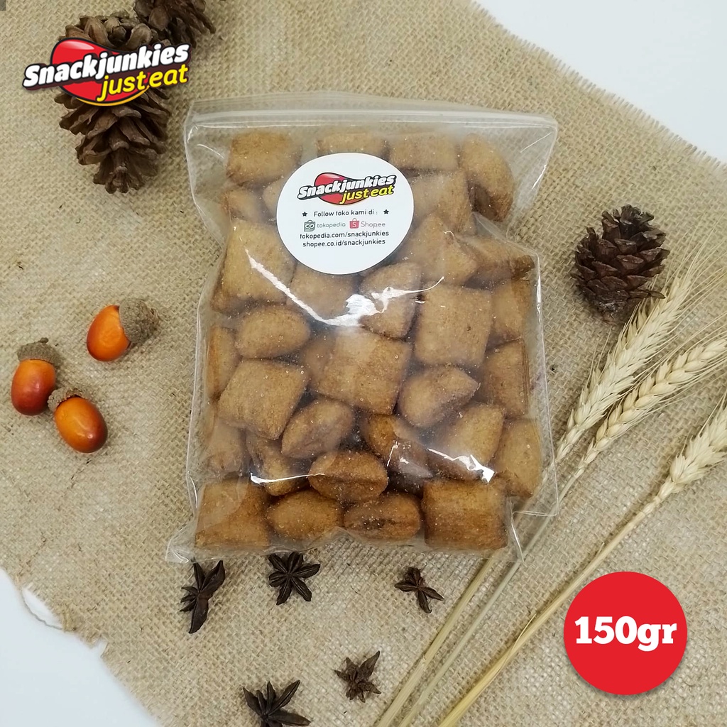 

Biskuit Bantal Isi Cokelat, Camilan Bentuk Bantal Isi Coklat