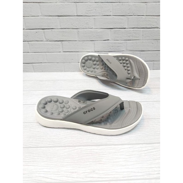 Sandal Jepit CROCS REVIVA CANVAS FLIP MEN