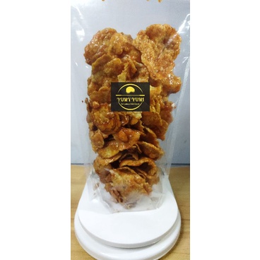 

Emping pedas manis balado melinjo