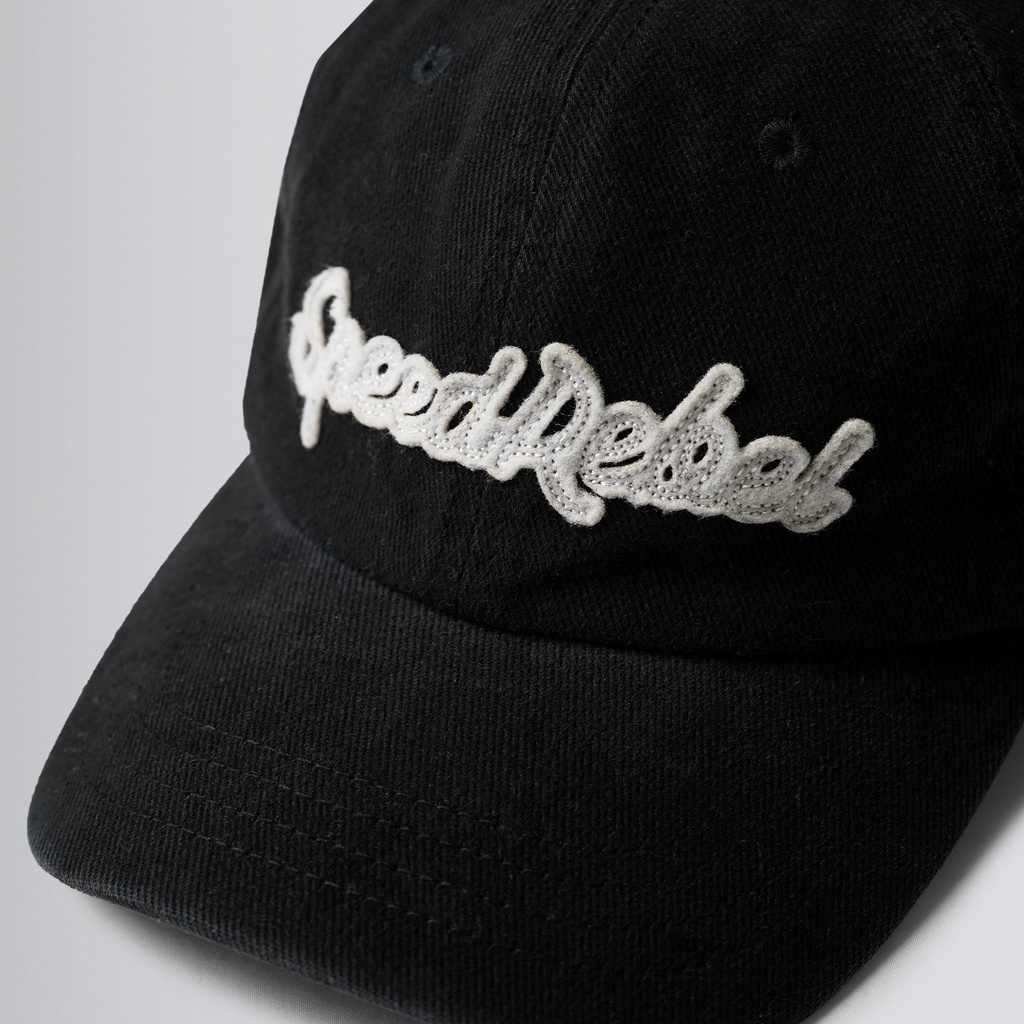 CELCIUS Topi Speed Rebel Slogan Classic L03000195C Hitam