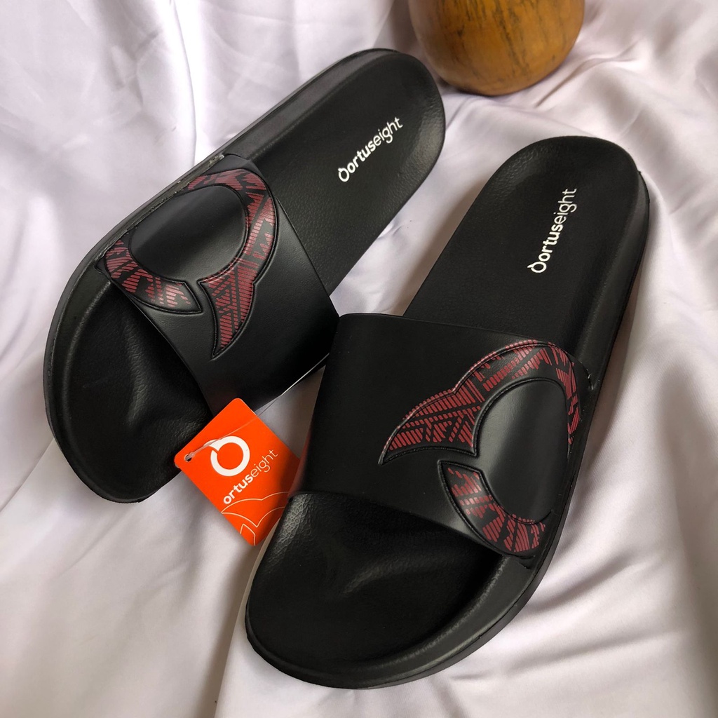 Sandal slide pria terbaru | Sendal slip on cowok slop distro | Selop flip flop hitam karet