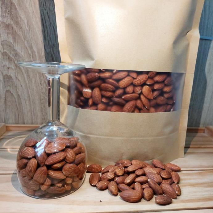 

ALMOND ROASTED 1KG GRADE A PREMIUM/ ALMOND PANGGANG