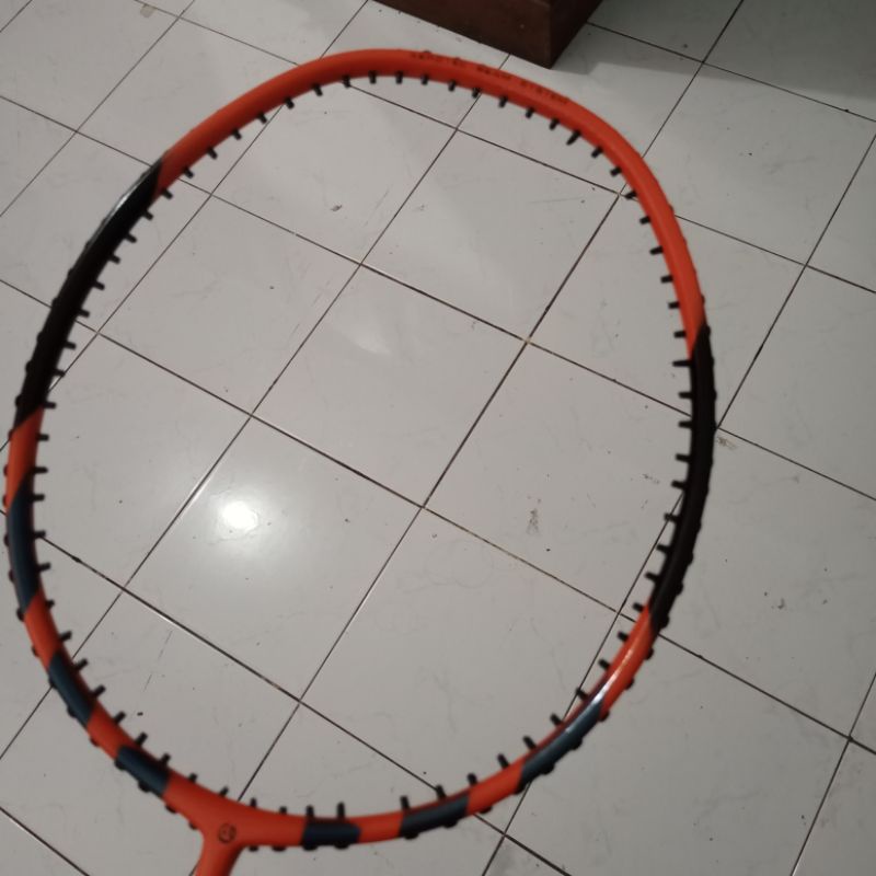 grommet raket badminton isi 100