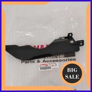 panel Sambungan leksil legshield Body depan bawah KANAN Yamaha Jupiter Z1 ORIGINAL 1DY-F172F-00-P0 1