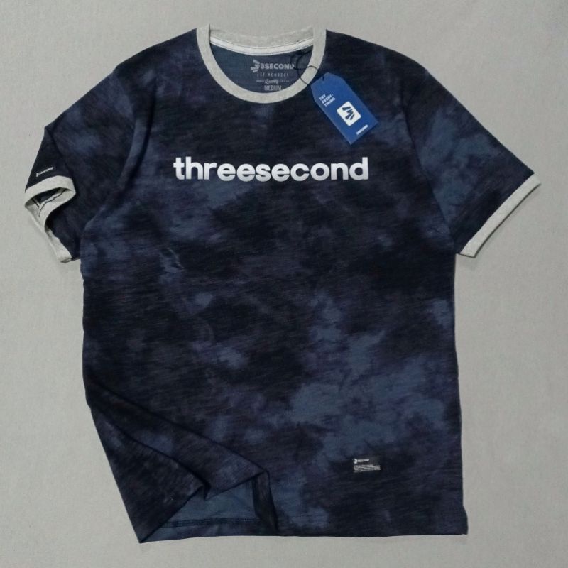 KAOS 3SECOND FLOCKING PRIA M L XL FREE STIKER TSHIRT DISTRO THREE SECOND COWOK 0402 SABLON BLUDRU