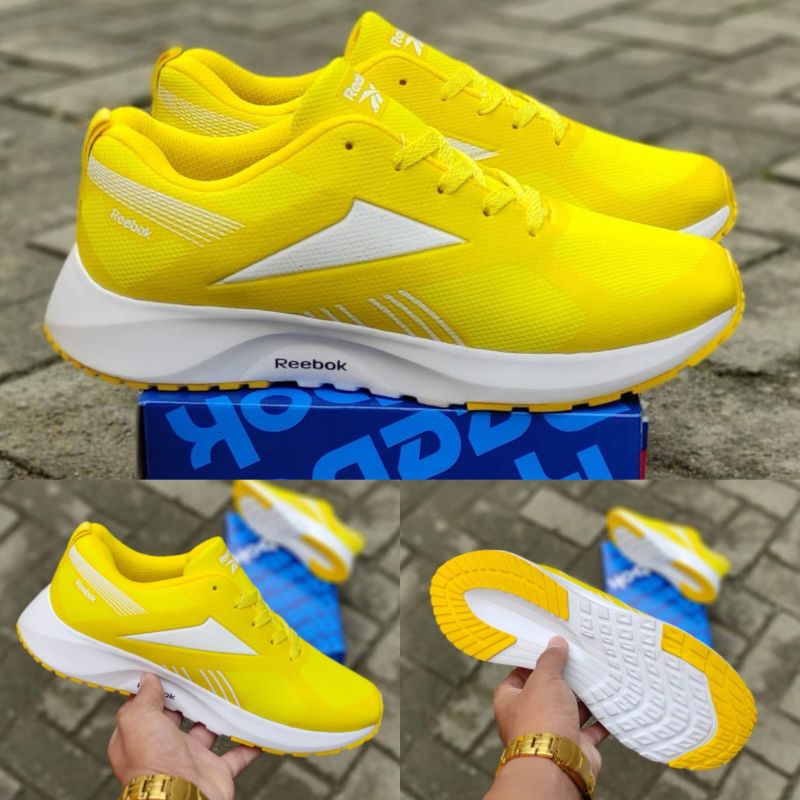 Sepatu olahraga wanita senam aerobic grade ori terbaru Sepatu olahraga zumba wanita terlaris import 