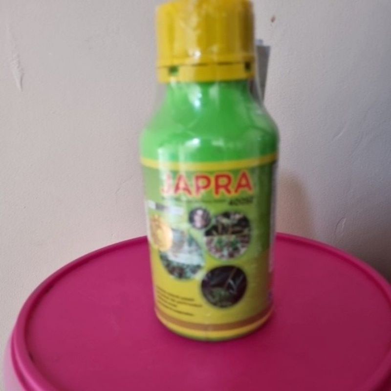 JAPRA 400SE.Herbisida pra tumbuh dan purna tumbuh
