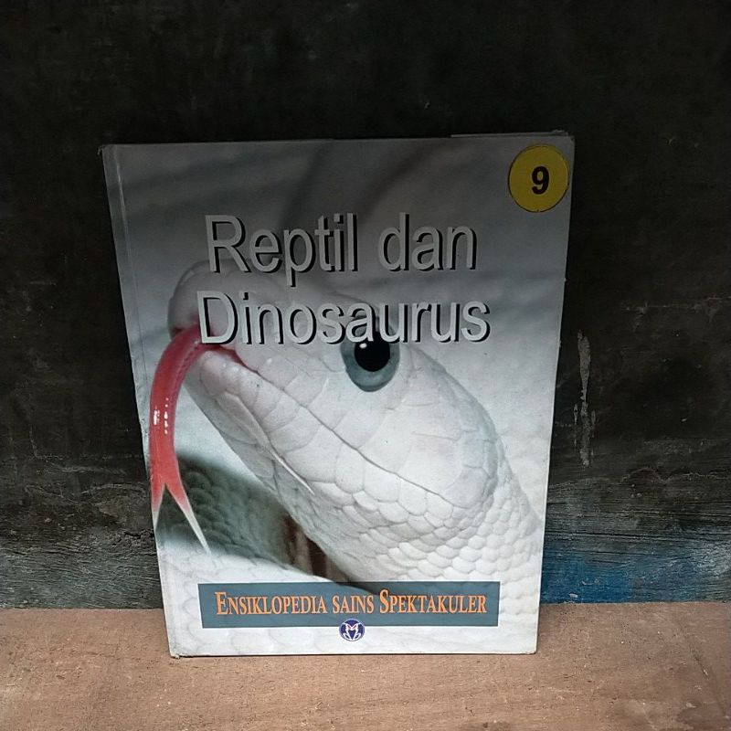 

buku reptil dan dinosaurus