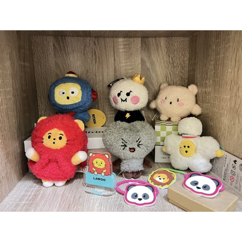 bagcharm hikun (booked)