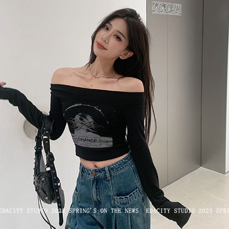 Red American sweet hot girl style one-shoulder top wanita awal musim semi versi Korea baru dari bottoming shirt slim long-sleeve top ins tide