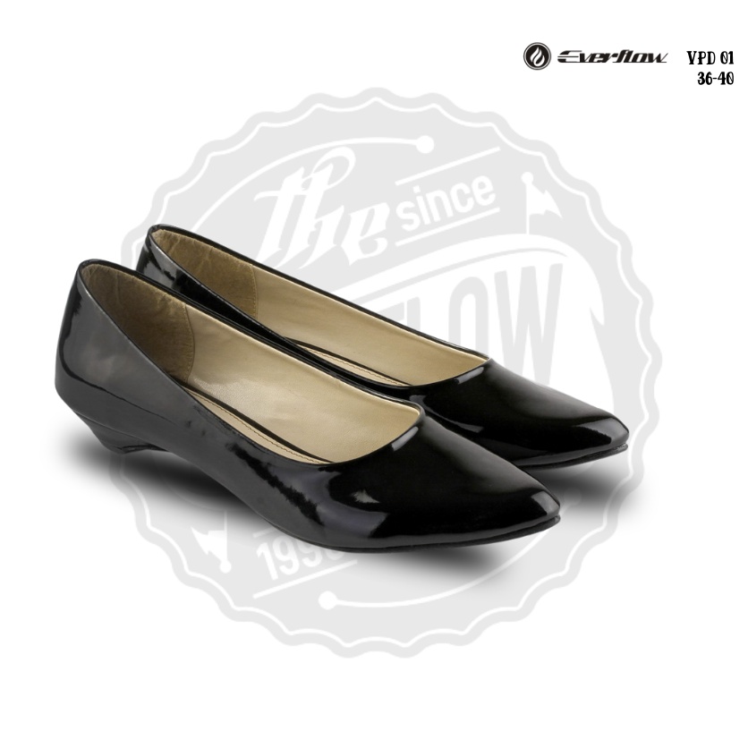 EVERFLOW Sepatu Pantofel Kasual Wanita Flat Hitam Glosy VPD01- Sepatu Flat Wanita