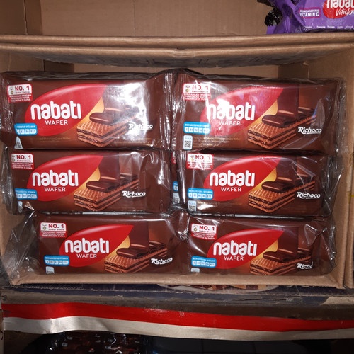 

RICHEESE Nabati Wafer Krim Cokelat Richoco Pack 122gr