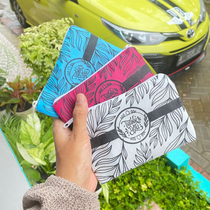 SOUVENIR DOMPET MURAH BAHAN SPUNBOND SIAP KIRIM FREE PACKING PLASTIK UK 14X10