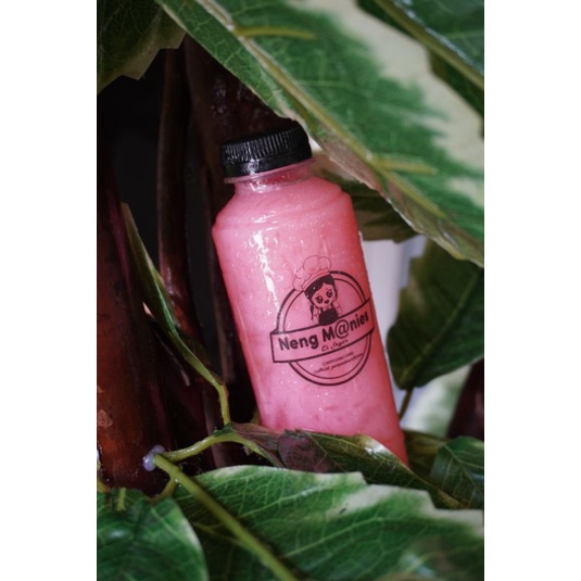 

Minuman jelly strawberry