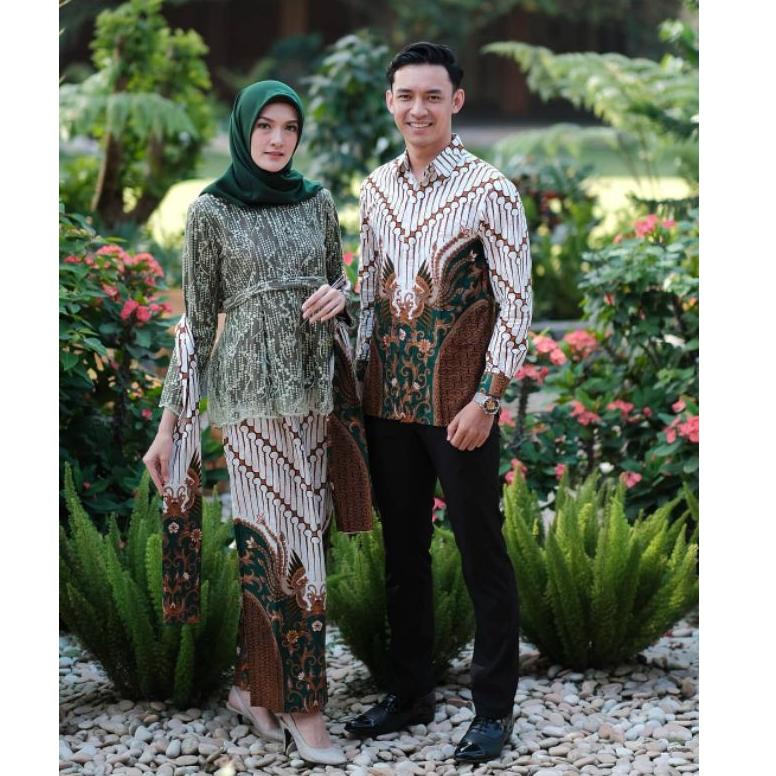 BATIK COUPLE KEBAYA AGHNIA HIJAU TUNANGAN LAMARAN WISUDA –PWR.18Ma23ᴼ