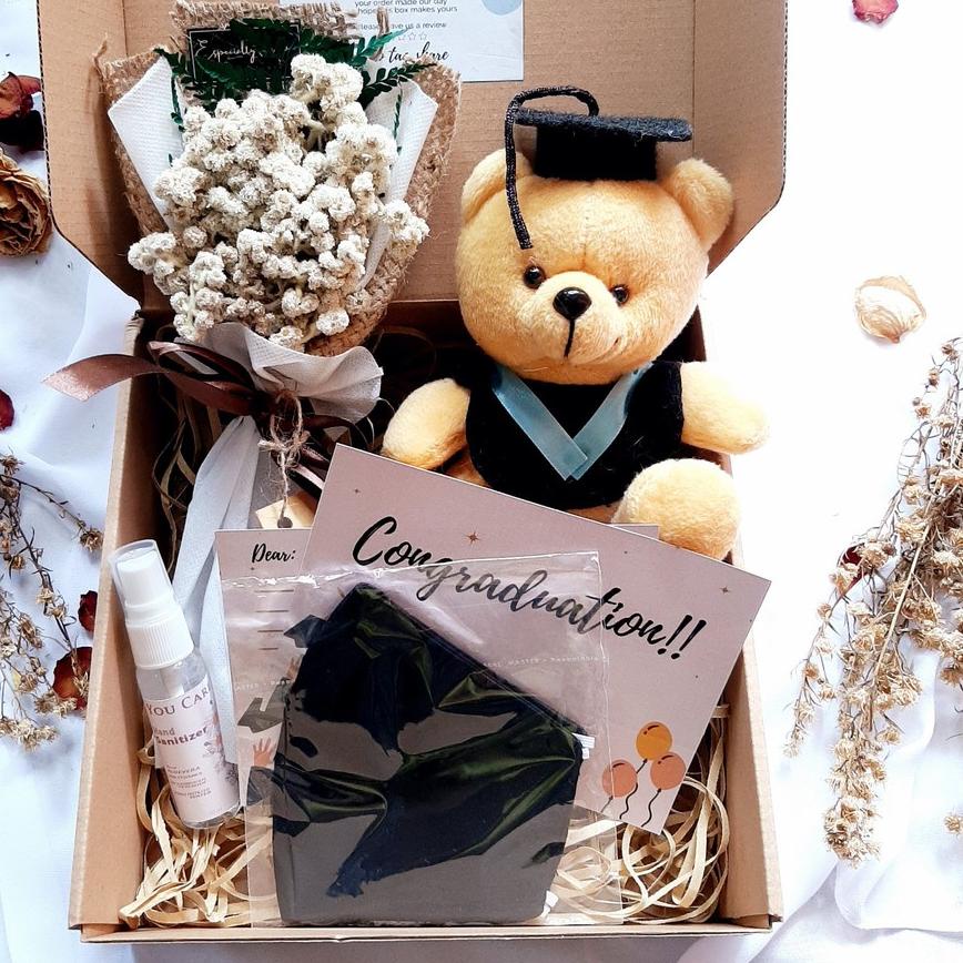 

☇ Hampers Graduation 2nd ✦