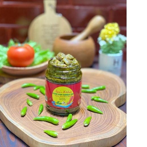 

✬ Cumi asin sambal ijo berat 400gram berat isi 200gram ➶