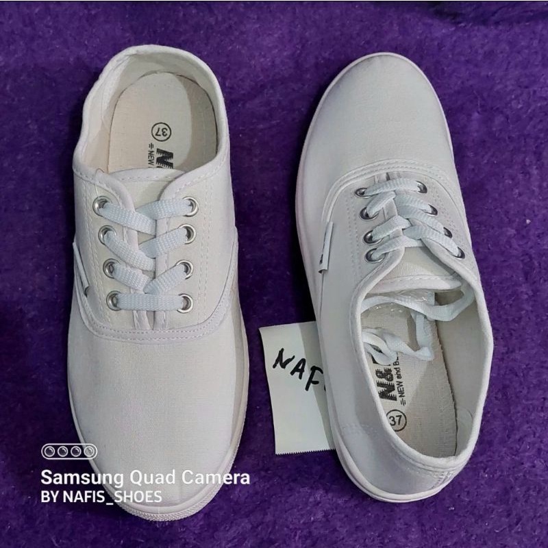 sepatu putih polos sepatu umroh haji lukis suster pantofel dan tali kekinian size 36-40