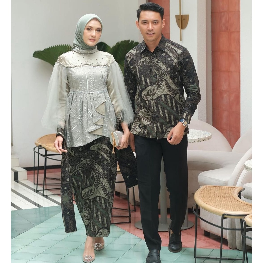 KEMEJA BATIK PRIA LENGAN PANJANG SAGE KEBAYA VANILLA LENGAN PANJANG KEMEJA PRIA KEMEJA COWO HEM BATIK BAJU BATIK KEMEJA LAMARAN KEMEJA RAPAT KEMEJA MOTIF BATIK KEMEJA SAGE GREEN