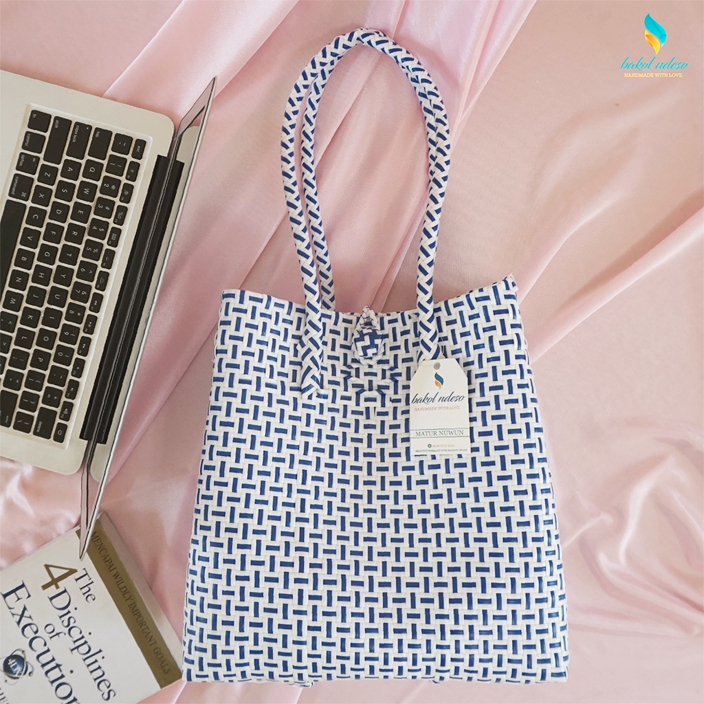 Tas Totebag Wanita Anyaman Plastik Jali Rajut Belanja Hampers Handbag Super Premium woven