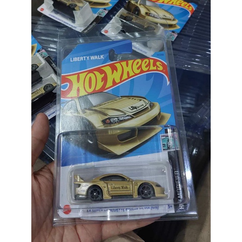Hotwheels Nissan Silvia S15 Lbwk Gold merah hitam kuning Hot wheels rare