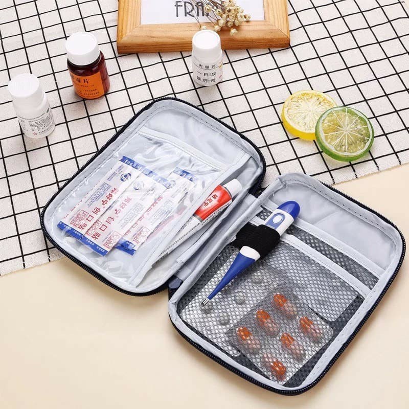 MMM Tas P3K Mini Bentuk Persegi Tempat Kotak Obat Bag Organizer Medicine Bag First Aid Travel Medicine Pouch Tas Obat Mini Ala Korea Murah Import
