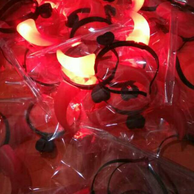 BANDO DEVIL LOVE LAMPU LED TANDUK NYALA