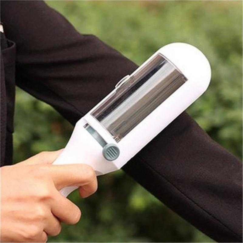 (BISA COD) FTIHSHP JOOMY Penghilang Bulu Serat Kain Lint Remover Portable - CR-A17