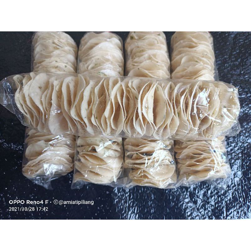 

KERUPUK OPAK KECIL//OPAK SINGKONG KHAS MINANG UKURAN KECIL//KERUPUK UBI//KERUPUK OLEH OLEH MINANG//KERUPUK//KERUPUK MURAH//KERUPUK SINGKONG