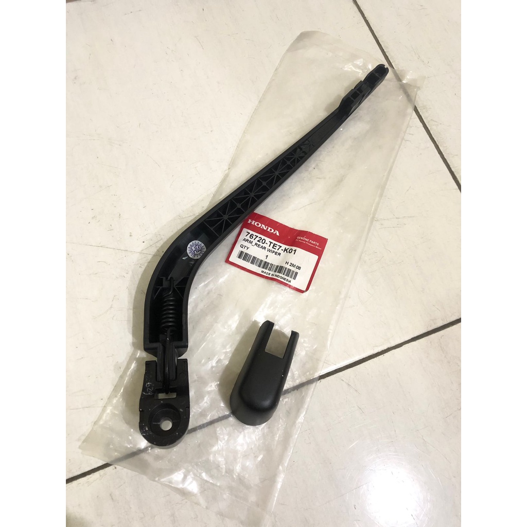 Arm Wiper Belakang Mobilio