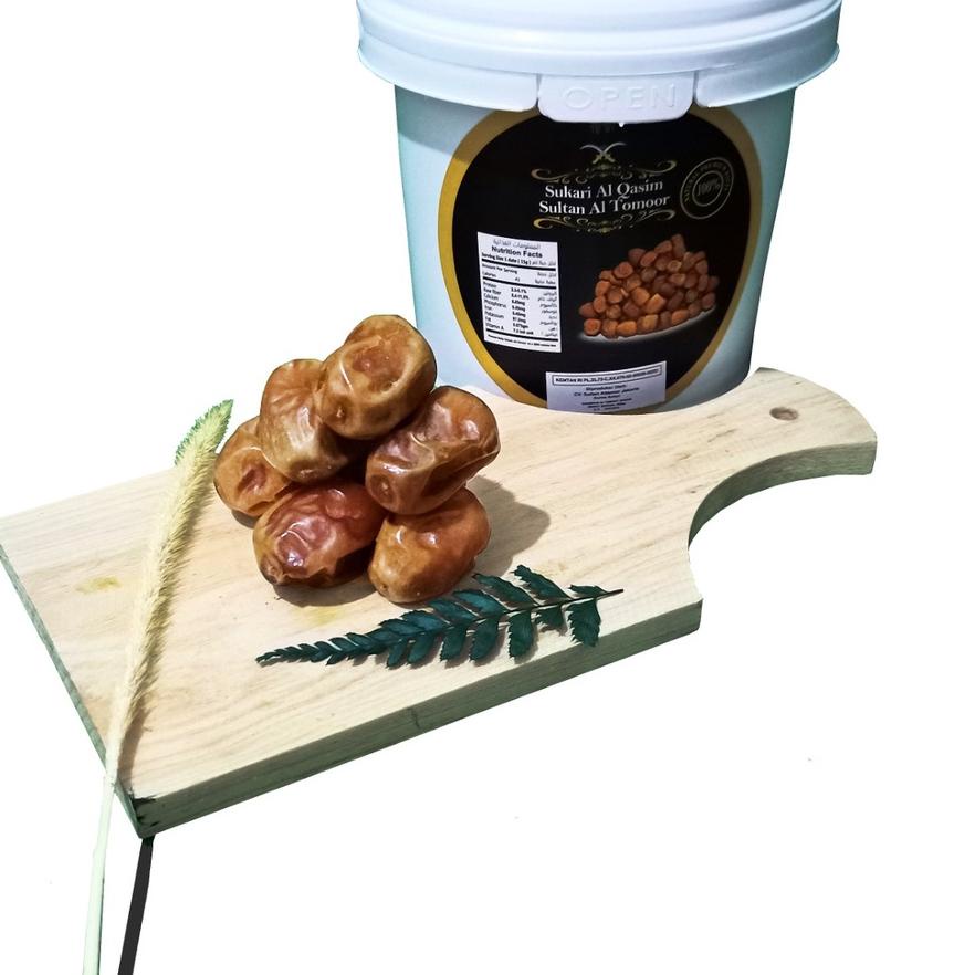 

✺ KURMA SUKARI AL-QASSIM MADINAH BUCKET PACK/EMBER 850 GR ➾