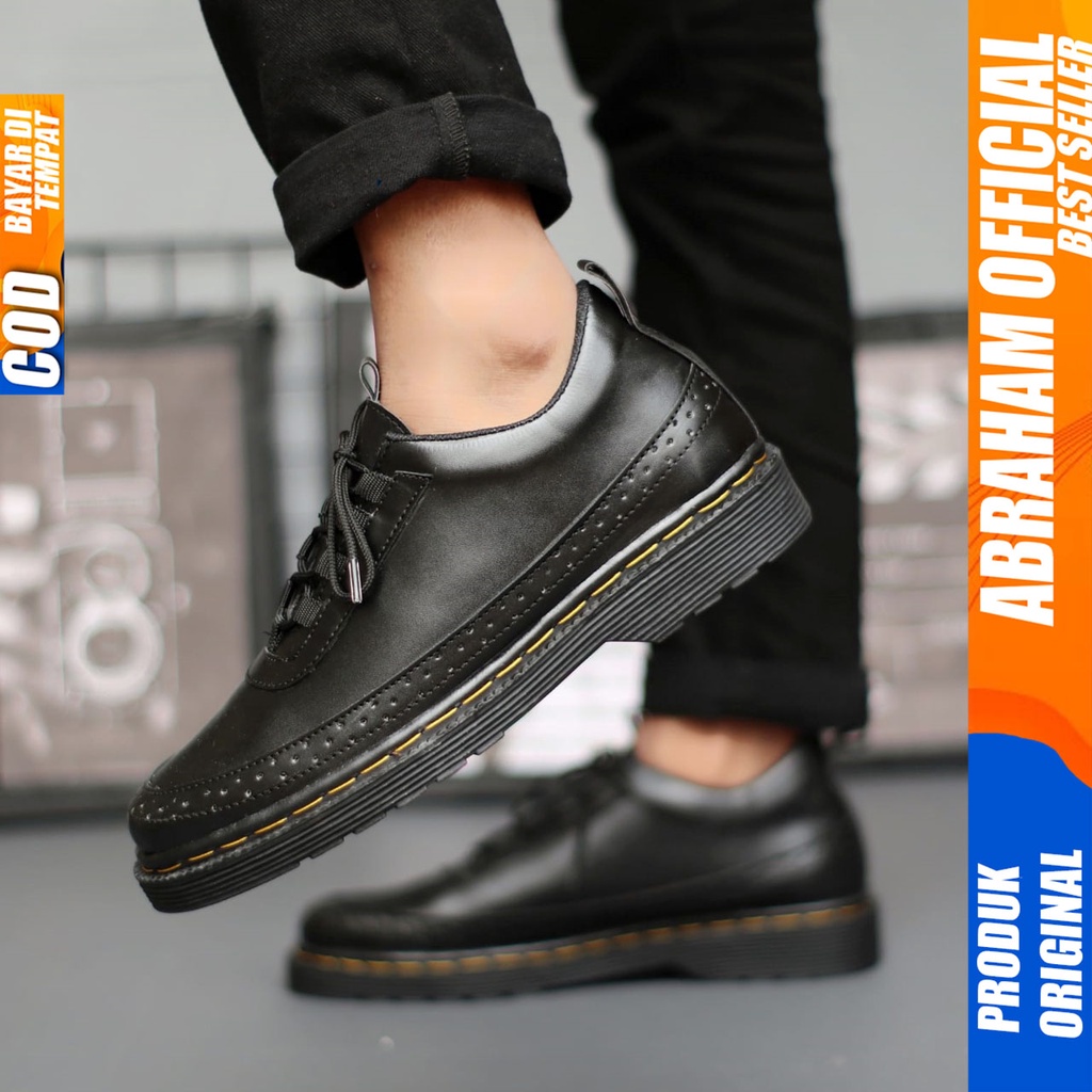 ABRAHAM Sepatu Formal Docmart Pantofel Hitam Pria