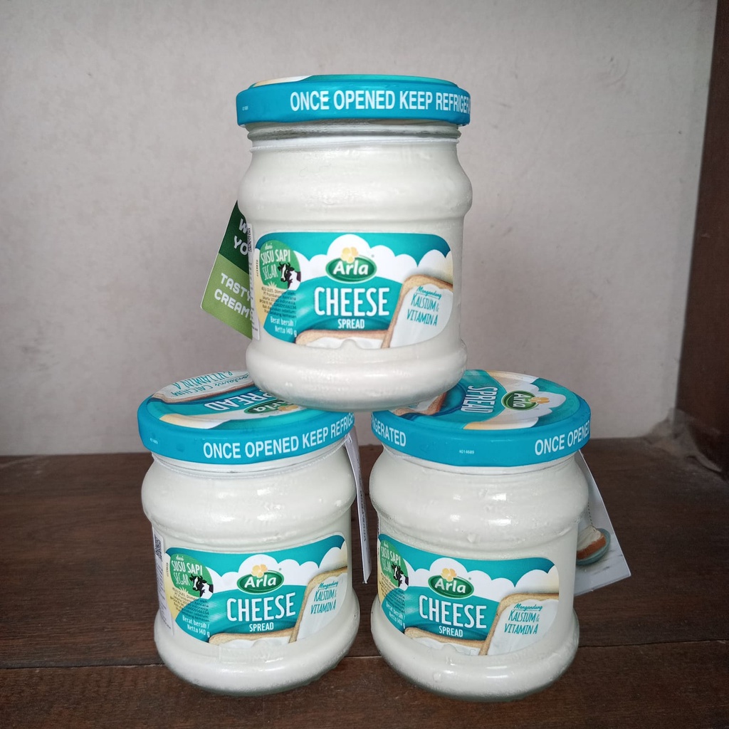 

ARLA CHEESE SPREAD 140 GR / SELAI KEJU OLES / CHEESE SPREAD ARLA