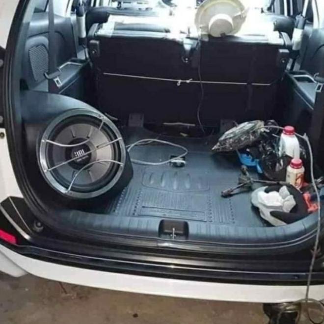 Box Speaker Subwoofer Sudut Mobilio 10-12 Inch