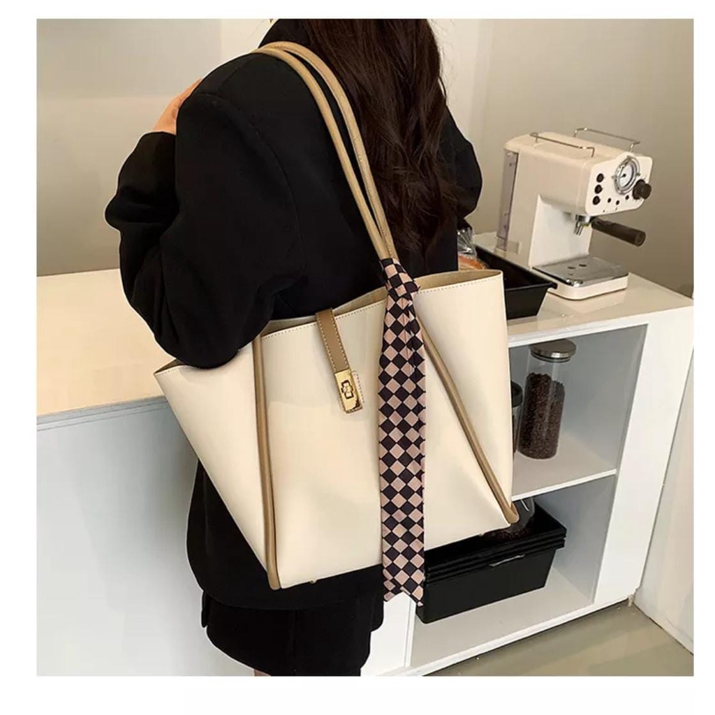 Tote Bag Wanita Kekinian / ToteBag Wanita Fashion / ToteBag Wanita Mltifungsi Tanpa Twily